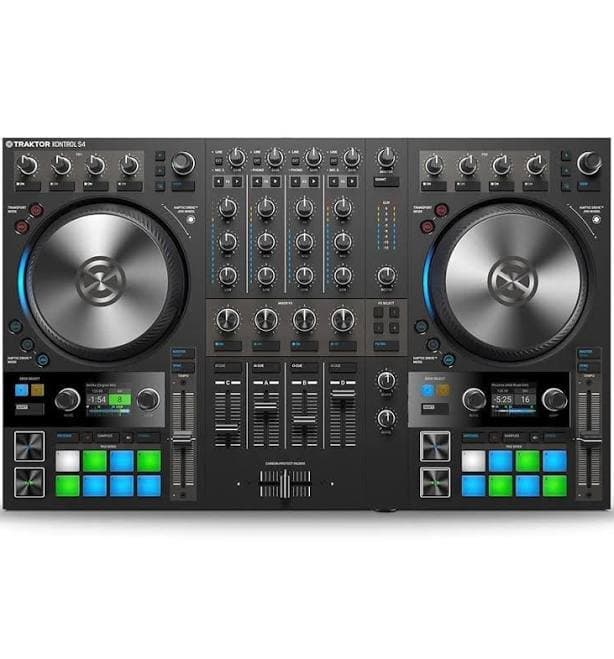 Traktor S4 MK3 DJ Controller